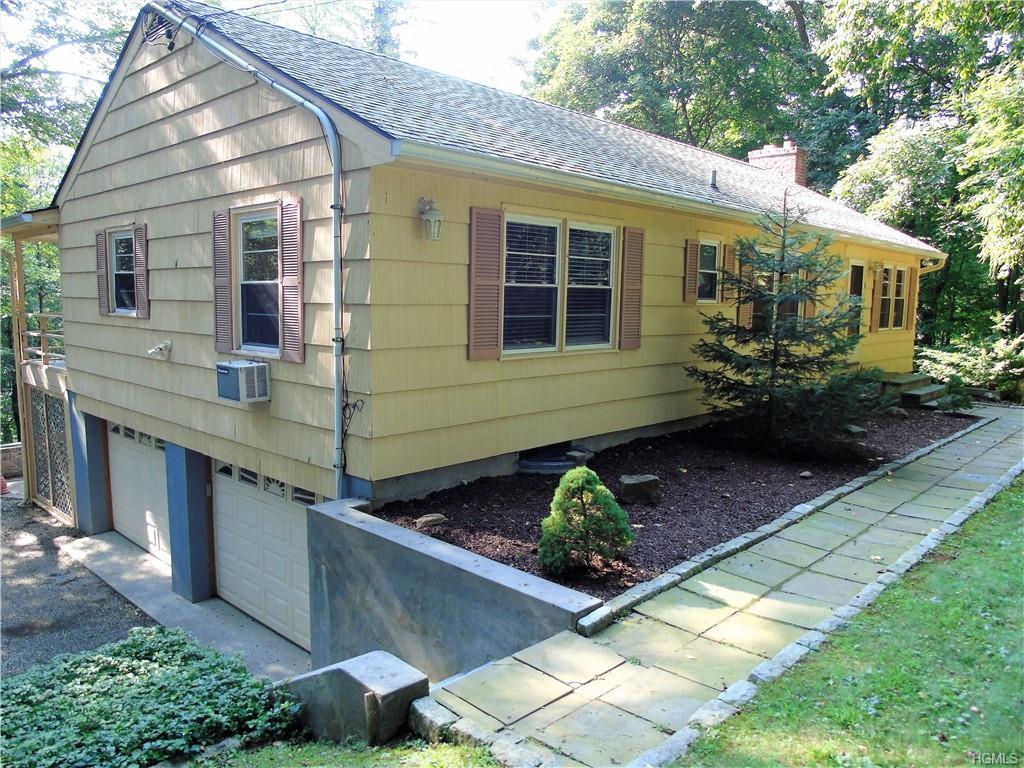 4 Deerfield Lane - Photo 1