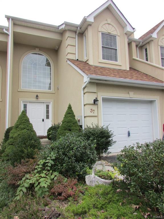 37 Oak Hill Road - Photo 1
