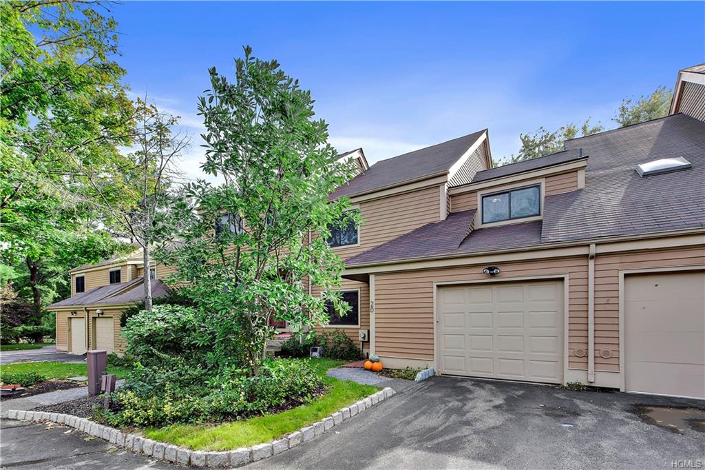 20 Bayberry Lane - Photo 1