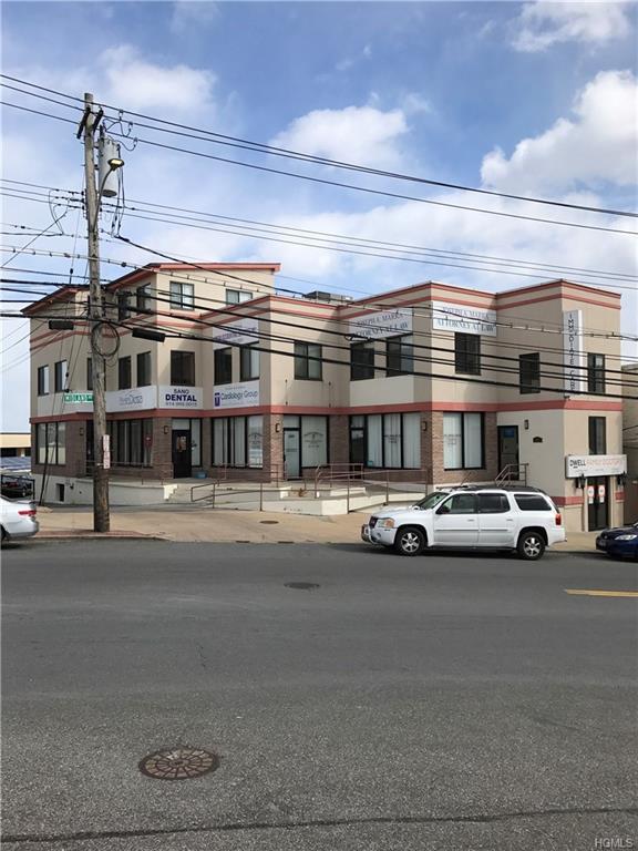 909 Midland Avenue - Photo 1