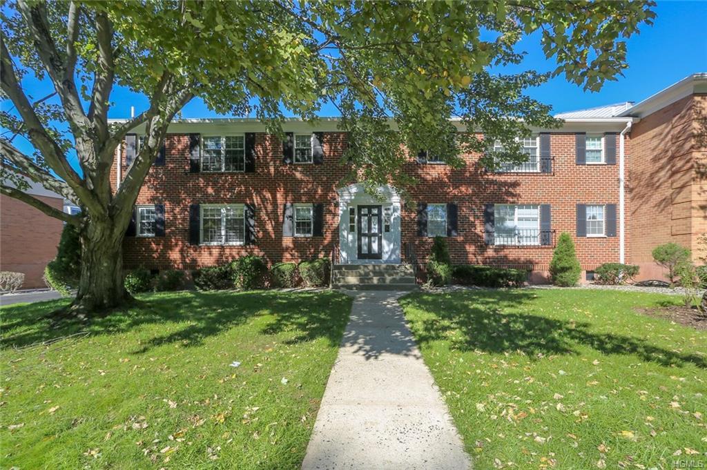 14 Milford Lane - Photo 1