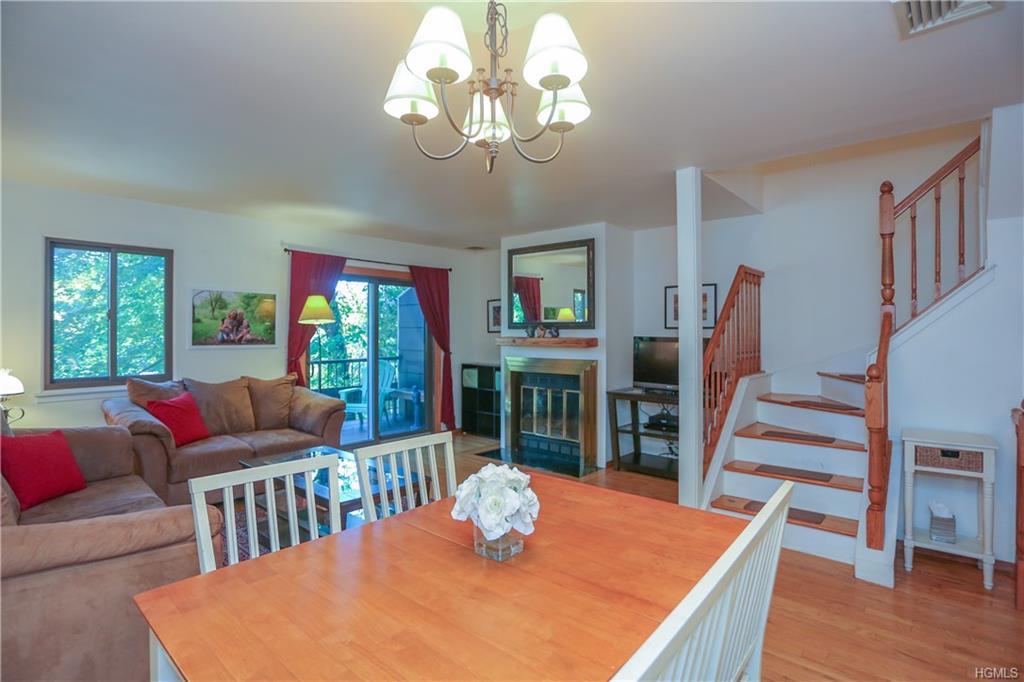 120 Branchwood Lane - Photo 1