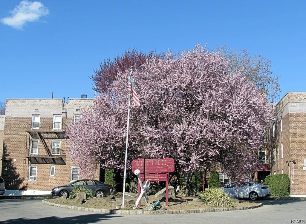 30 Davenport Avenue - Photo 1