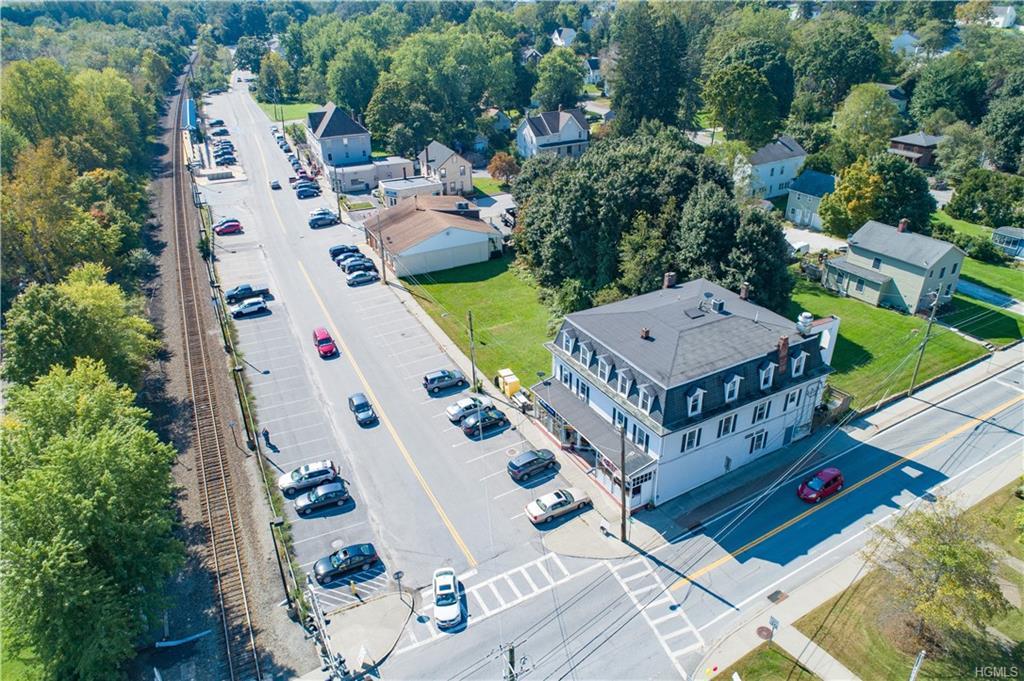 5 Front Street - Photo 1