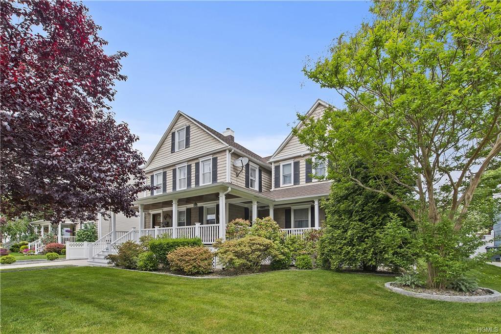 42 Neptune Avenue - Photo 1