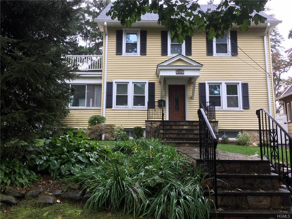 284 Clinton Avenue - Photo 1