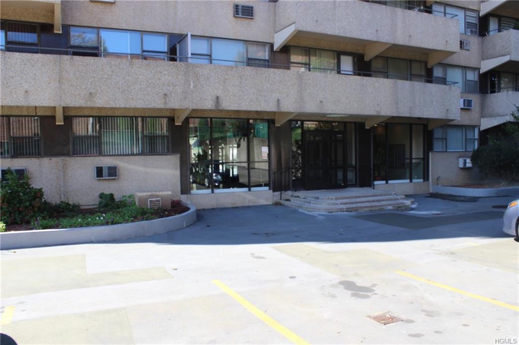 1523 Central Park Avenue - Photo 1
