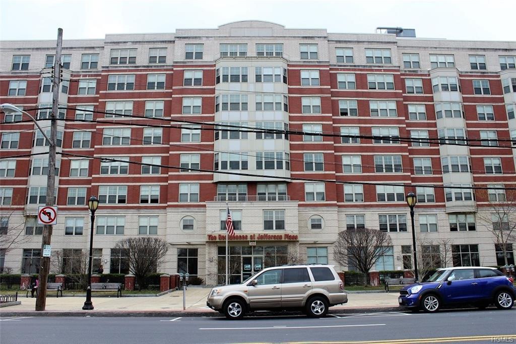 300 Mamaroneck Avenue - Photo 1