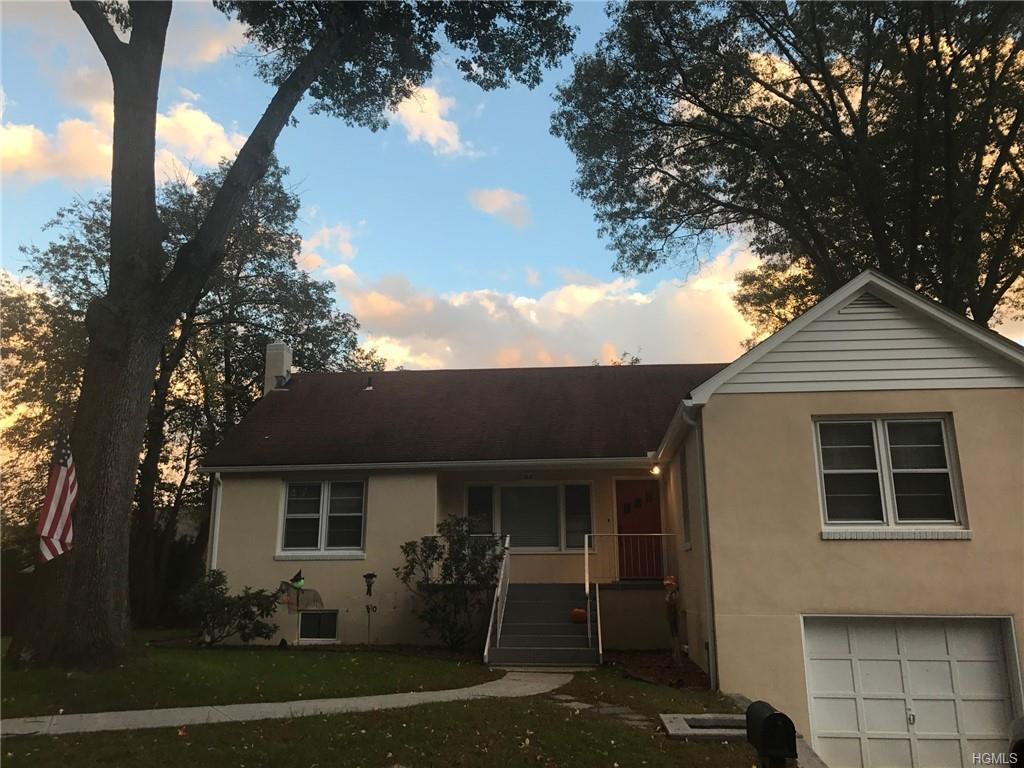33 Villa Parkway - Photo 1