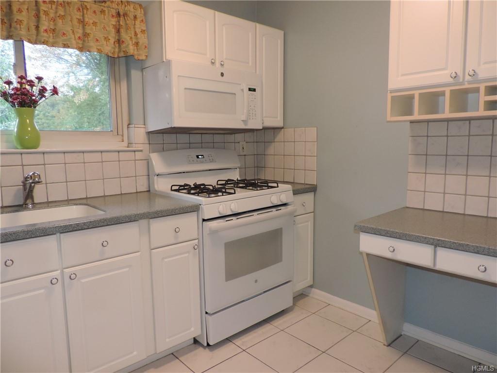 70 West Street - Photo 1