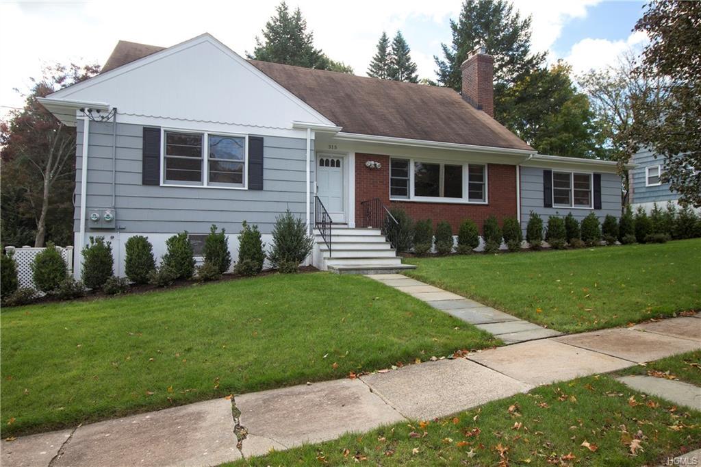 315 Travers Avenue - Photo 1
