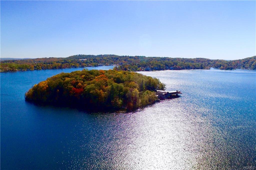 4 Marina Drive - Photo 1