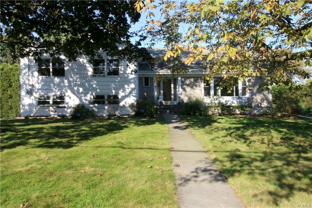 1040 Seven Oaks Lane - Photo 1