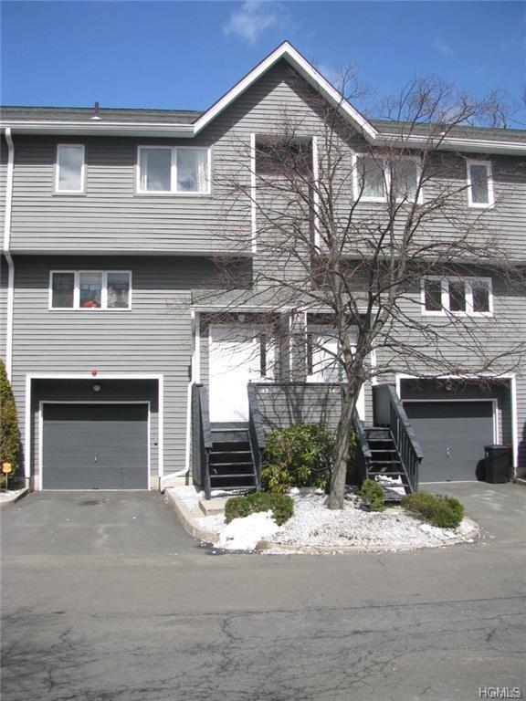 43 Village Green - Photo 1