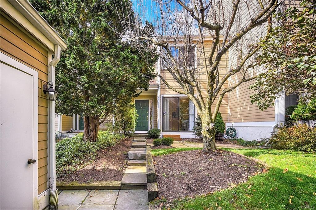 70 Ridgeway Drive - Photo 1