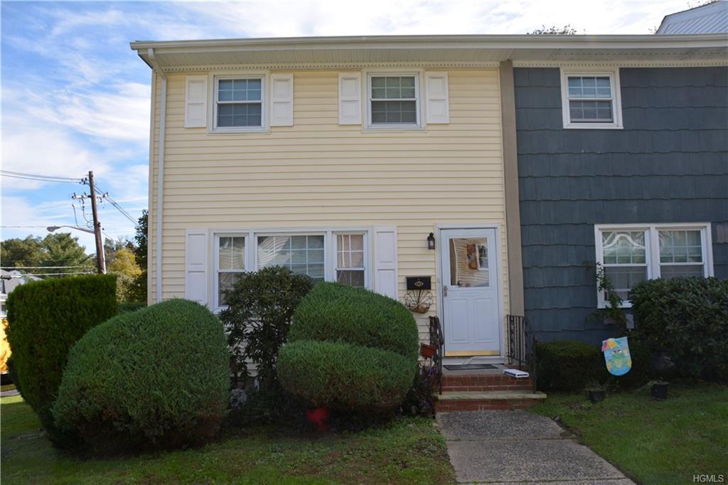 20 Sharon Drive - Photo 1