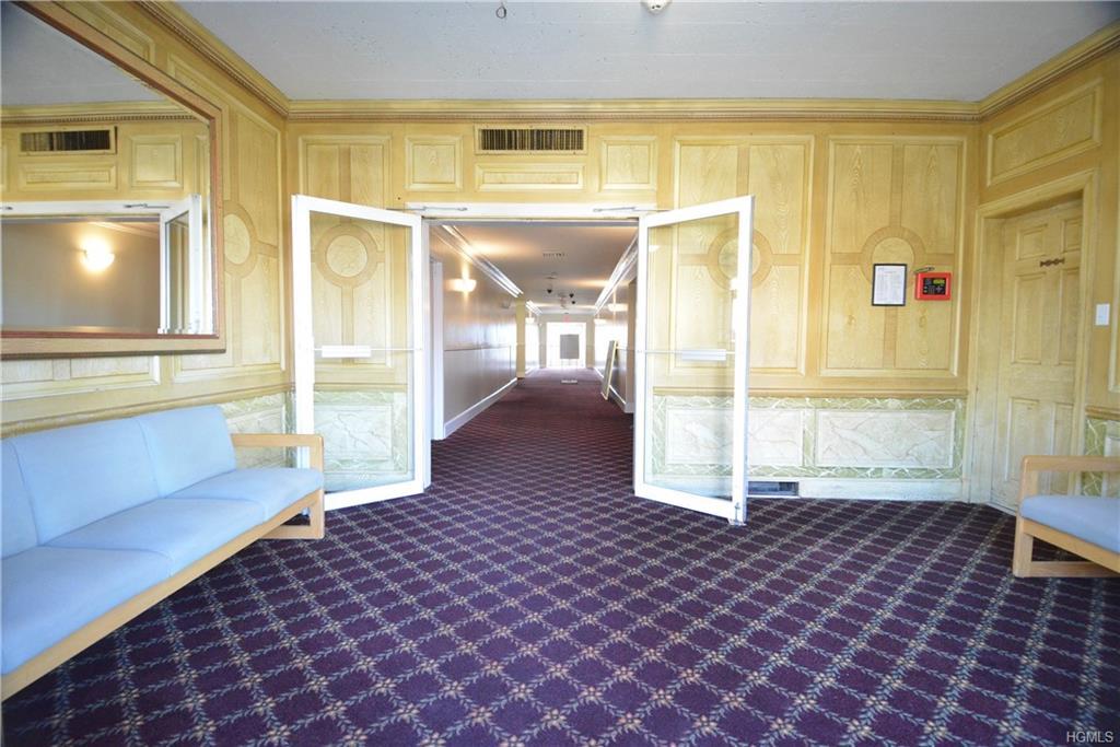 88 Lincoln Avenue - Photo 1