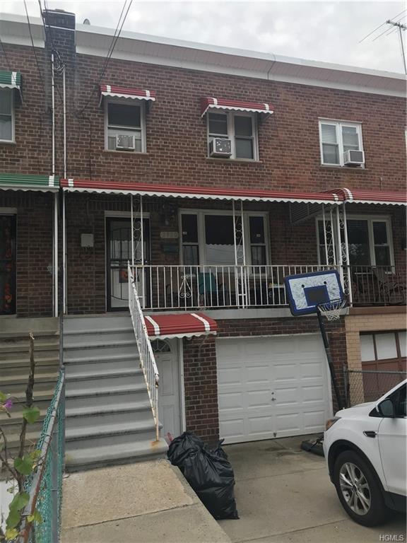 2920 Baisley Avenue - Photo 1