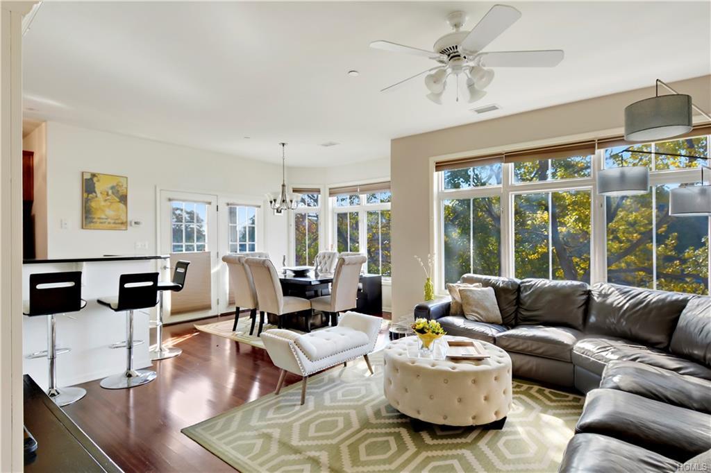 410 Westchester Avenue - Photo 1
