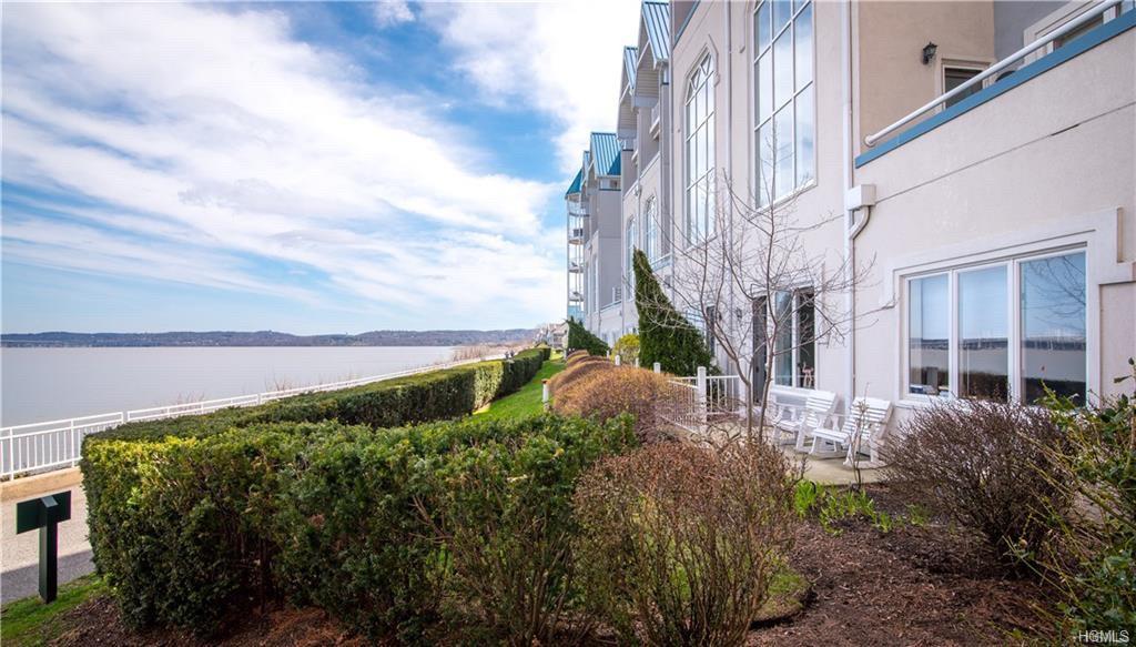 101 Devries Court - Photo 1