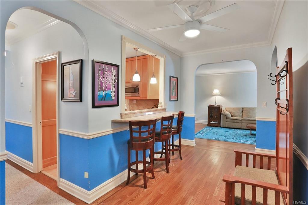 167 Centre Avenue - Photo 1