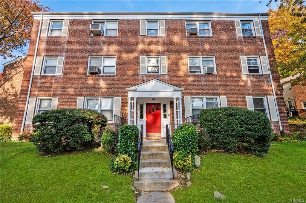 717 Tuckahoe Road - Photo 1