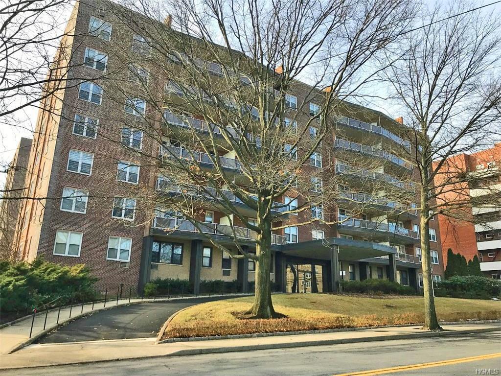 360 Westchester Avenue - Photo 1