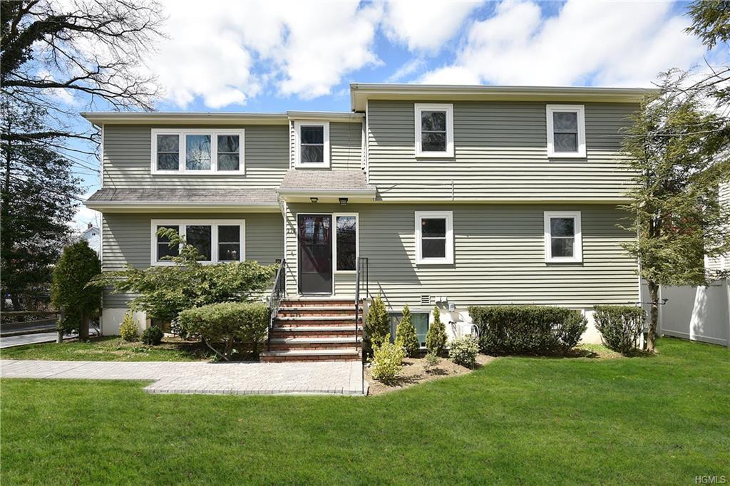 276 Fifth Avenue - Photo 1