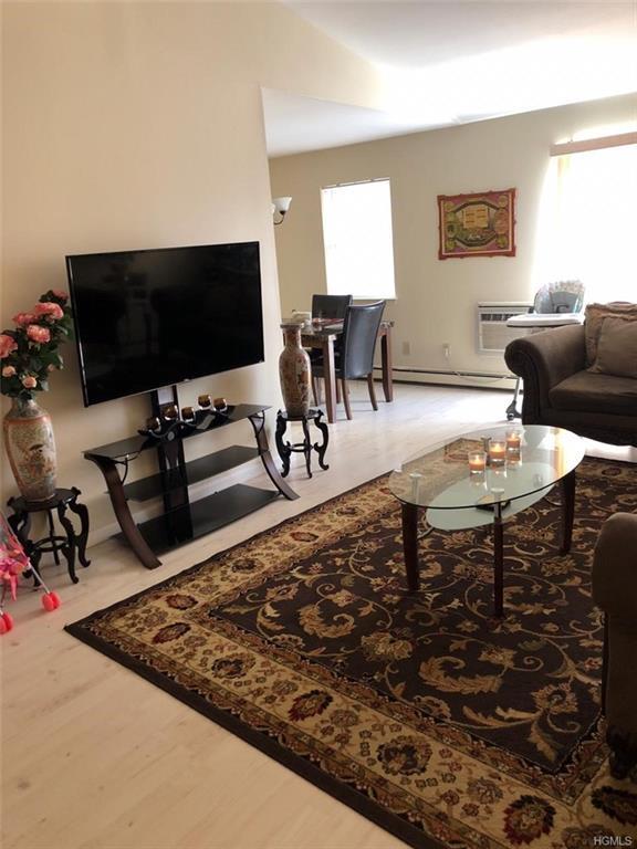 100 Hillside Drive - Photo 1