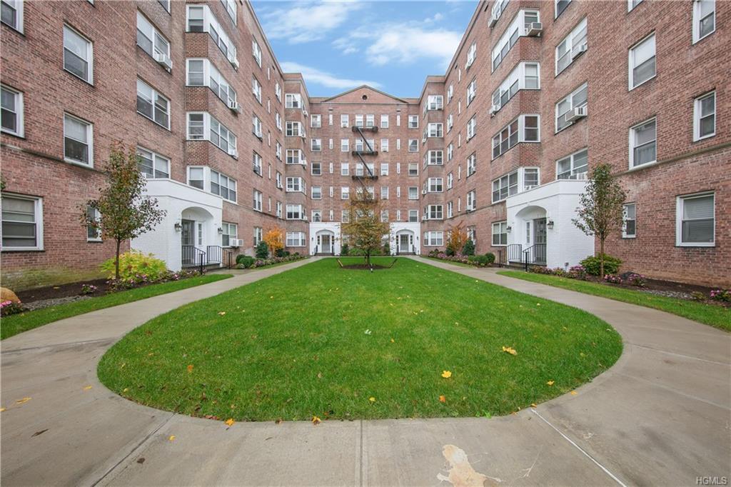 1 Bronxville Road - Photo 1