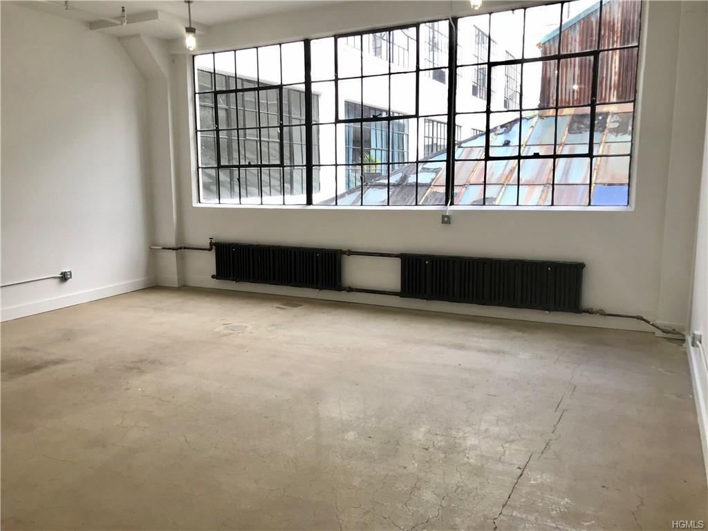 145 Palisade Street - Photo 1