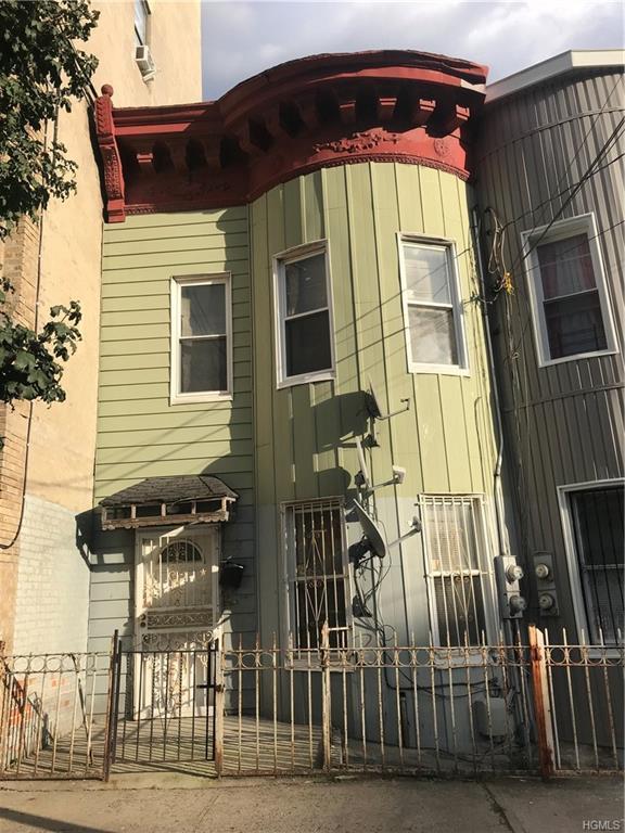 2158 Clinton Avenue - Photo 1