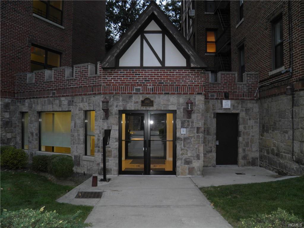 1463 Midland Avenue - Photo 1