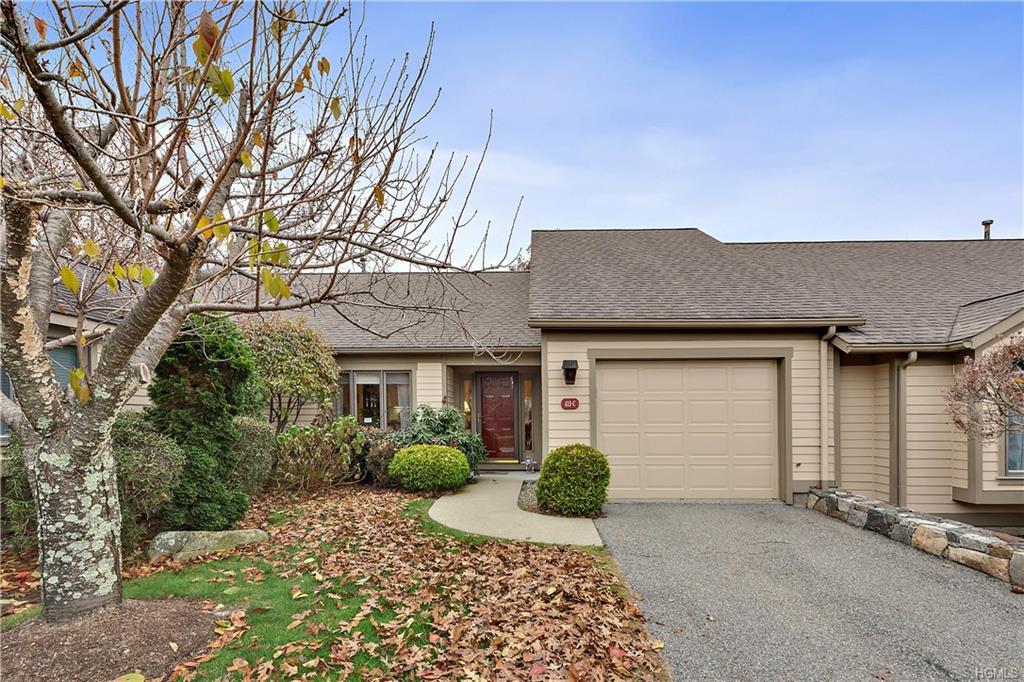 415 Heritage Hills - Photo 1