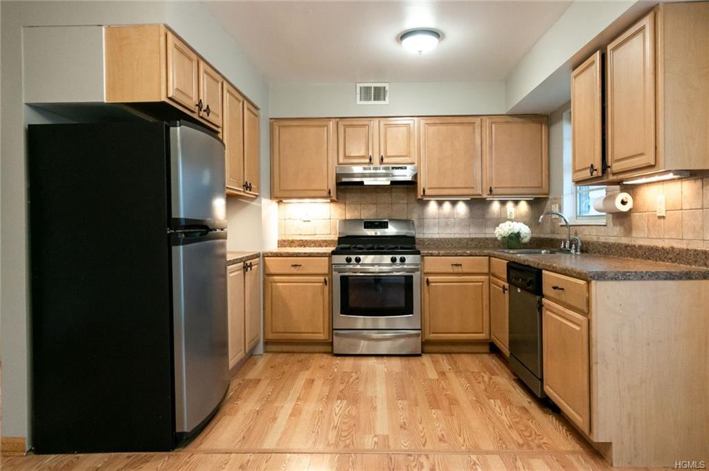 48 Bon Aire Circle - Photo 1