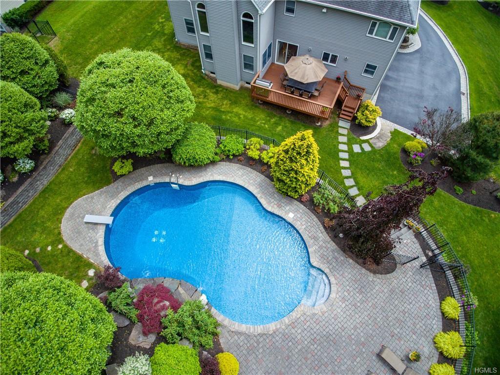 12 Fortune Way - Photo 1