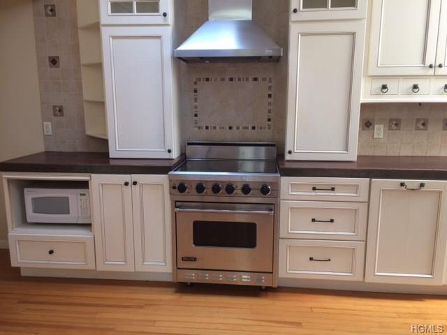 21 North Avenue - Photo 1