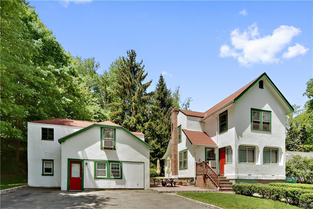 292 Saw Mill River Road - Photo 1