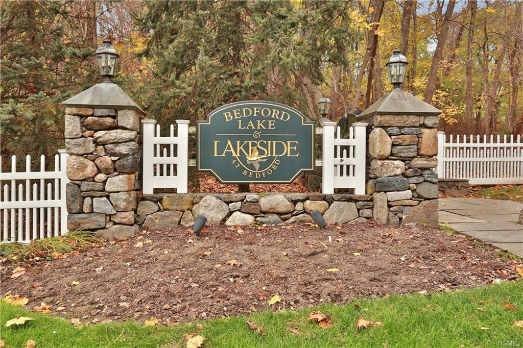 10 Lake Marie Lane - Photo 1