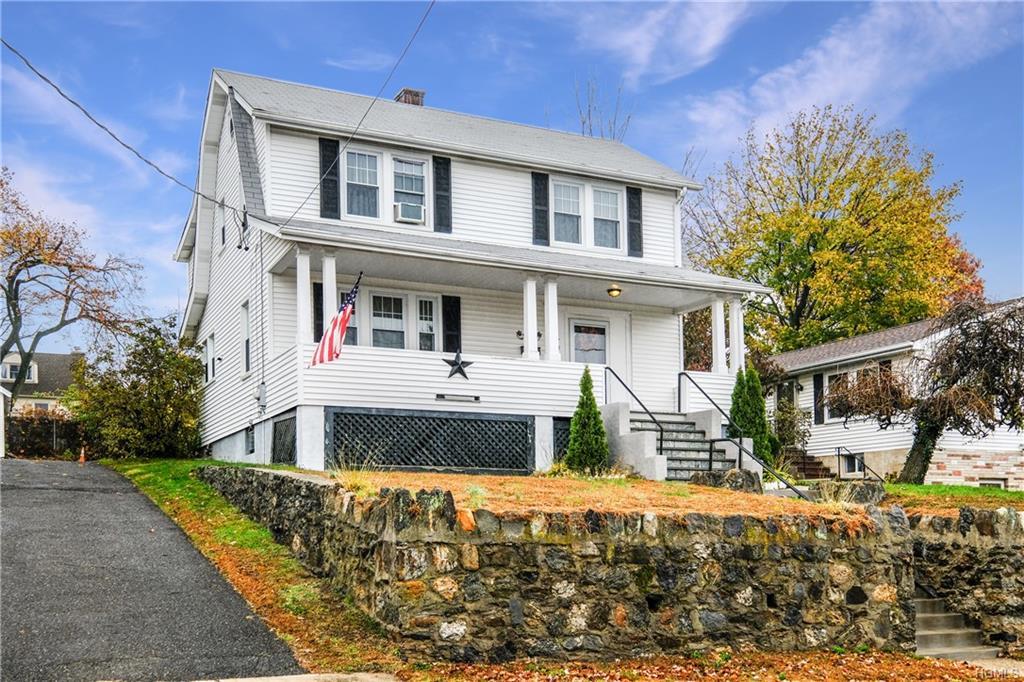 140 Hobart Avenue - Photo 1