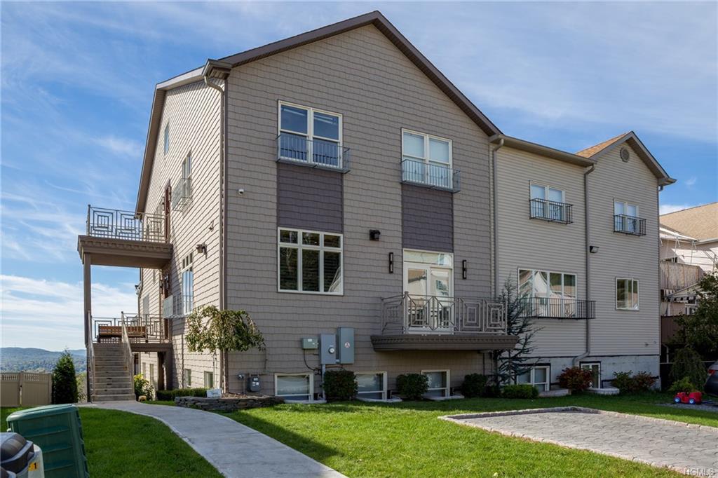 24 Chevron Road - Photo 1