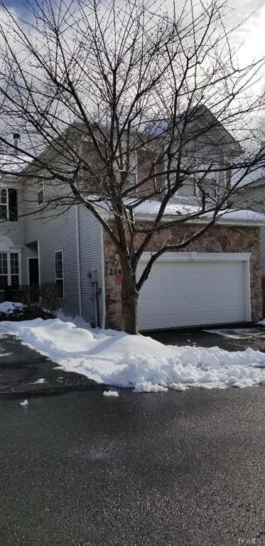 214 Woodlands Drive - Photo 1