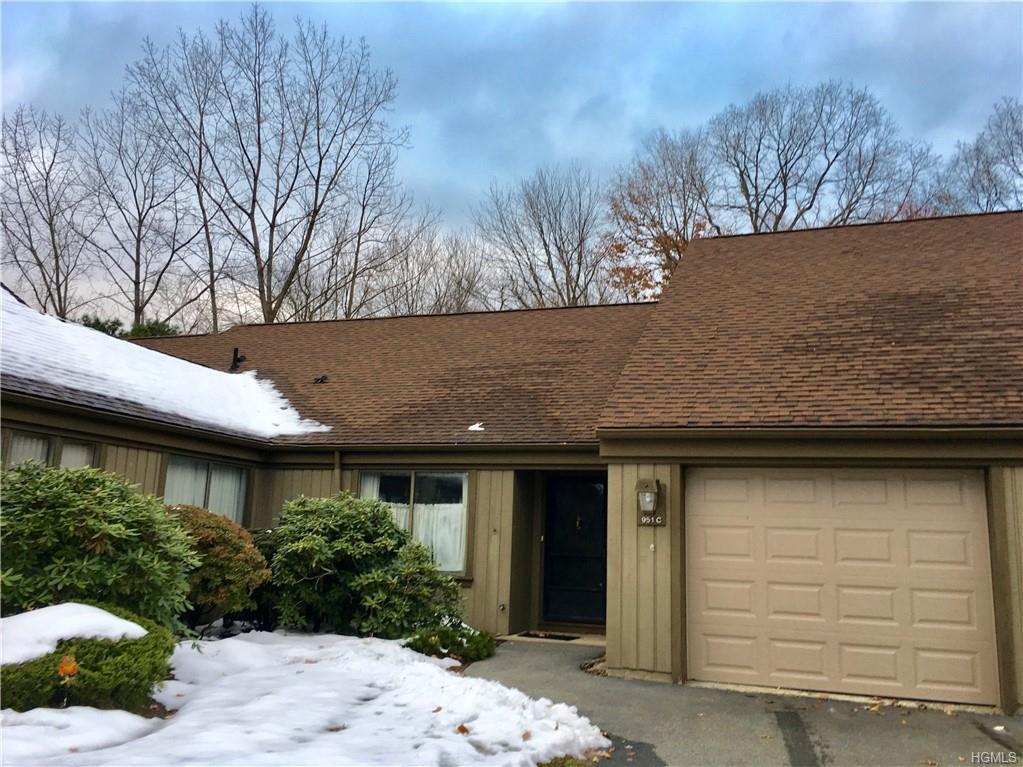 951 Heritage Hills - Photo 1