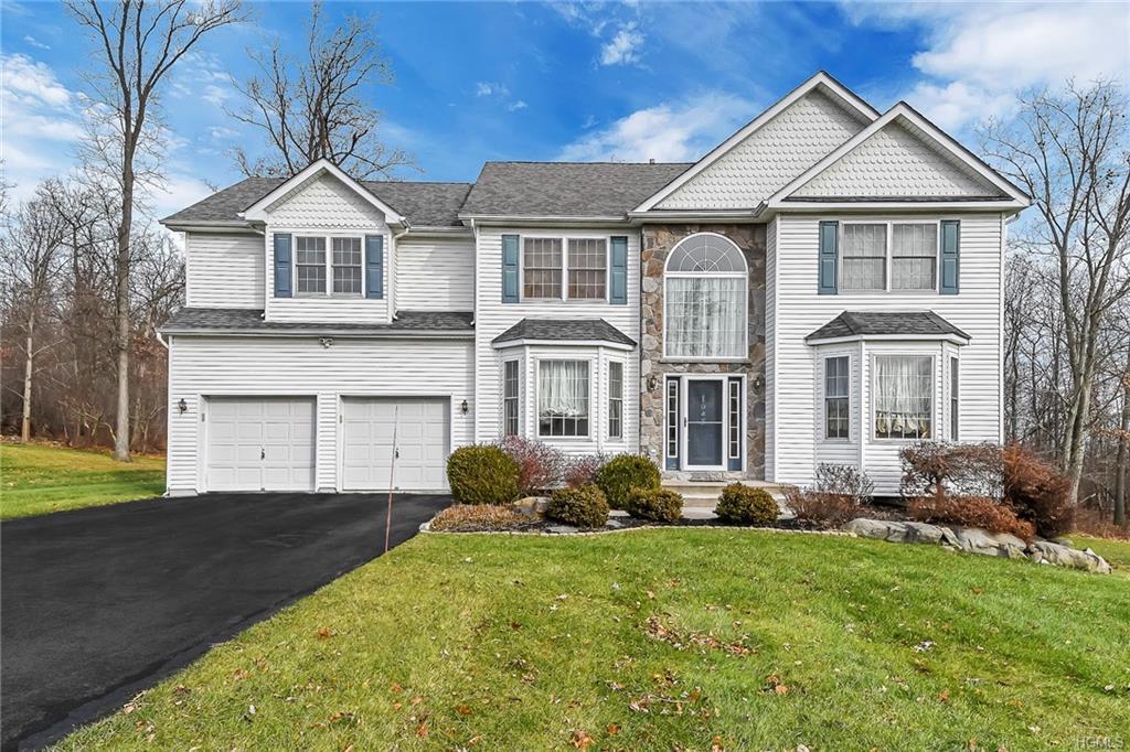 1045 Rolling Ridge - Photo 1