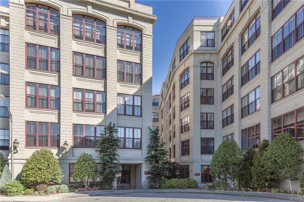 1 Scarsdale Road - Photo 1