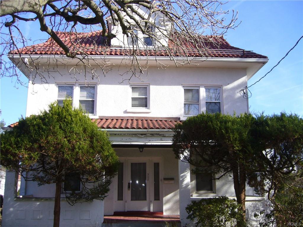 302 Bradhurst Avenue - Photo 1