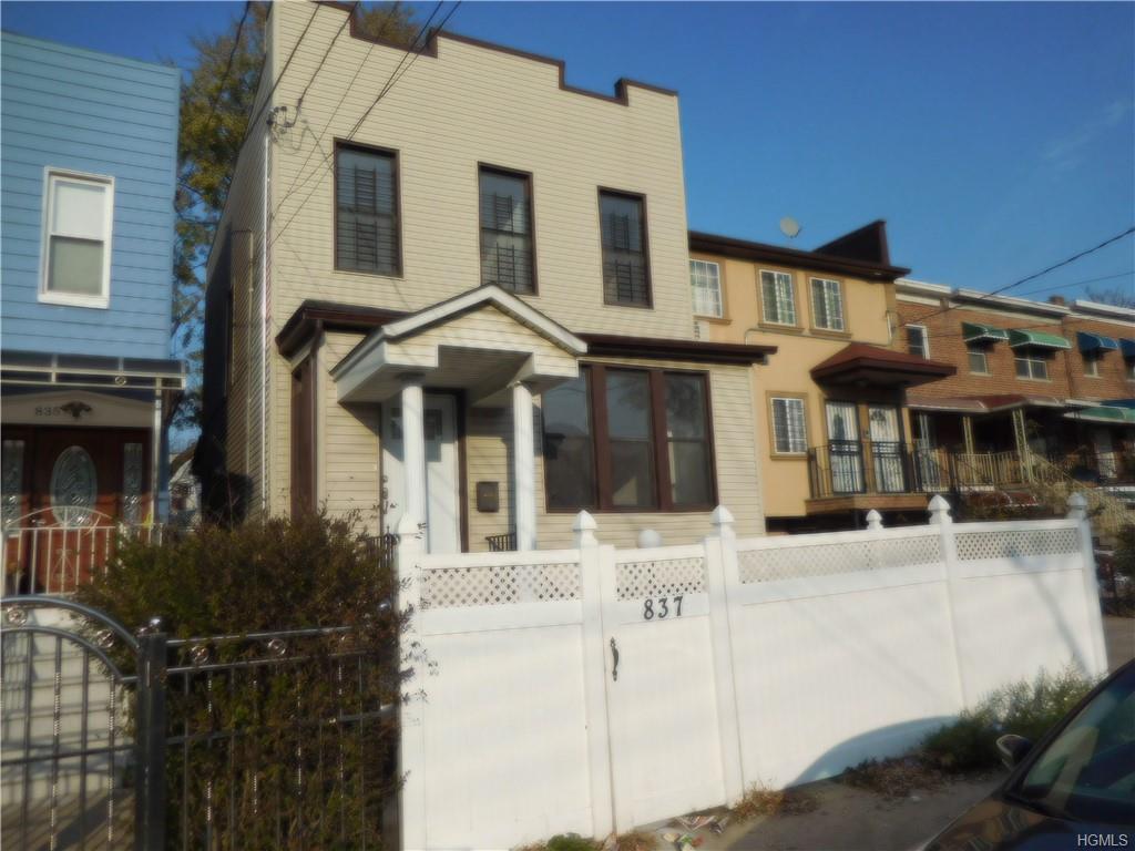 837 222nd Street - Photo 1