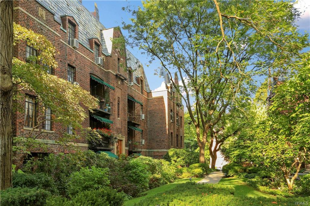 20 Broadway - Photo 1