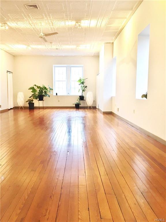 302 Main Street - Photo 1