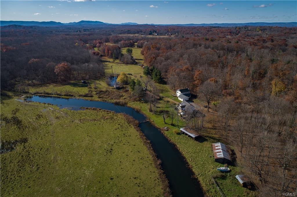 884 Noxon Road - Photo 1